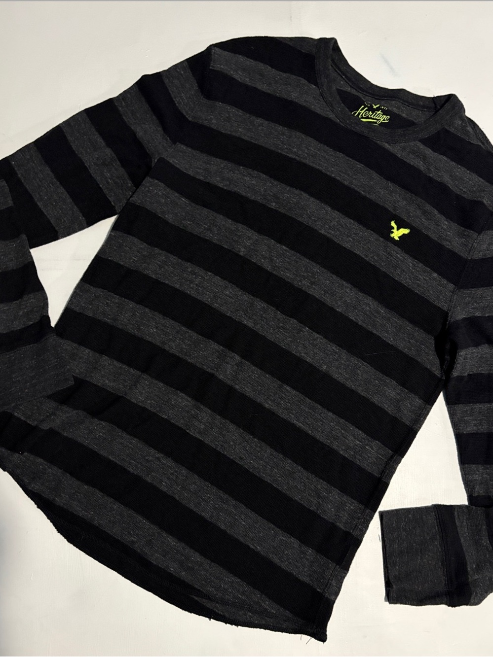 AEO HERITAGE Long Sleeve Crewneck Shirt, GREAT CONDITION. Sz LG Thermal